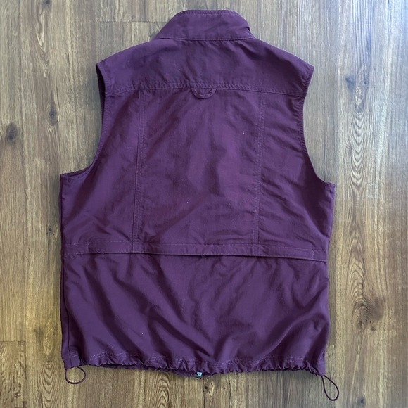 Magellan's Women's RFID Traveler's Nylon Utility Vest 15 Pockets Zip Front - Picture 5 of 10